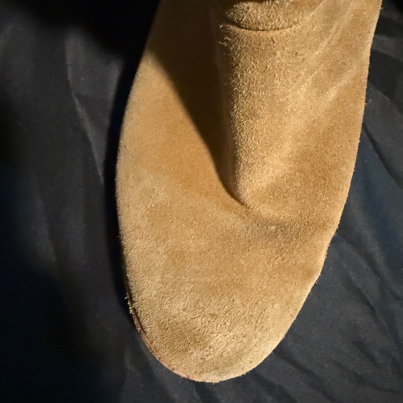Ugg Boots - Picture 8 of 14